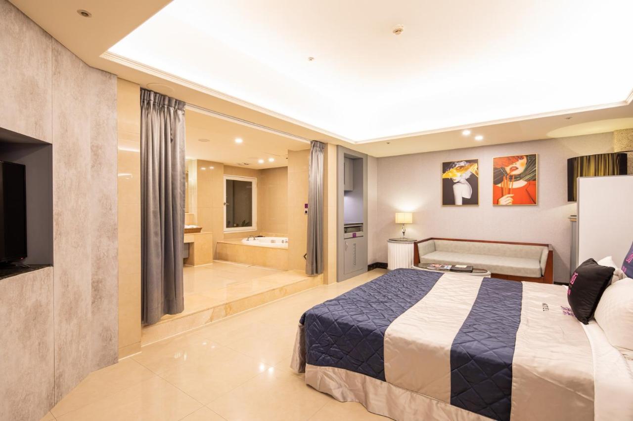 Discovery Motel - Nangang Taipeh Exterior foto